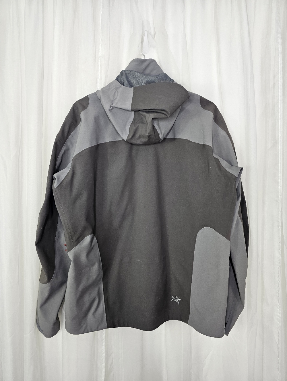 Vintage Arcteryx Stingray GoreTex Recco Jacket Gray Gunmetal Saltilo Men's Large - Picture 3 of 14